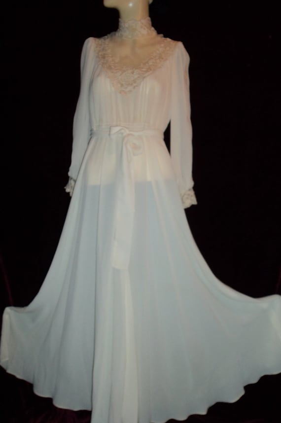 Vintage 60s 70s Victorian Style Wedding Gown Dress