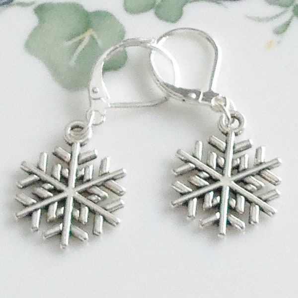 Snowflakes 925 Sterling Silver Leverback dangle Earrings handmade Winter