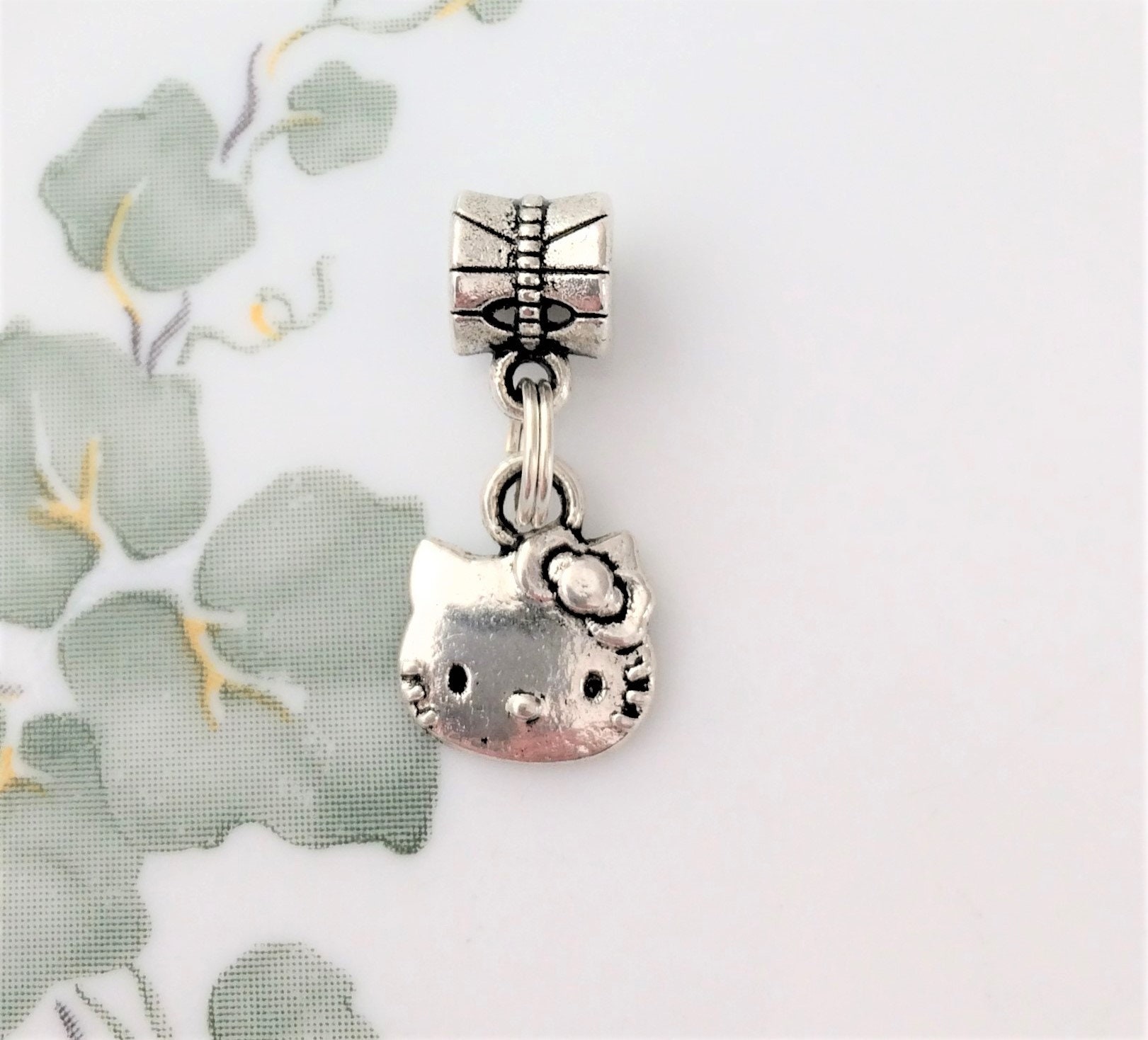 MIADEAL Hello Kitty Cat Charms Bracelet, Pandora Compatible: Buy Online at  Best Price in UAE 