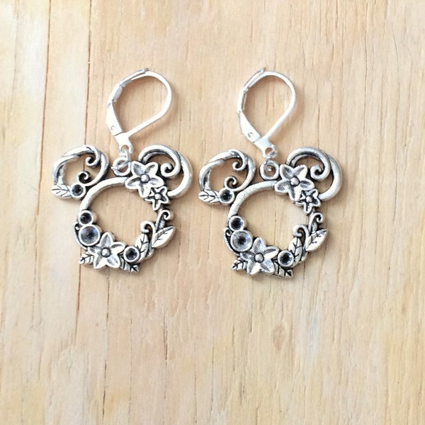 925 Silver Lever back wires dangle Earrings handmade "Disney" inspired Minnie Mouse