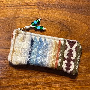 Tampone di lana / Custodia per lettori - Custodia con cerniera Tessuto artigianale Shonto Wheatlands Pendleton Woolen Mill