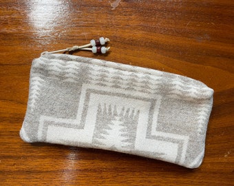 Wolle ungefütterte Clutch Mittel / Accessoires-Beutel / Reisetasche Tan Tonal Harding Handgefertigter Pendleton Wollstoff