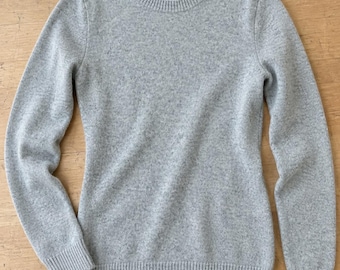 Merino Wool Crewneck Sweater Women, Pure Wool Long Sleeve Top, Lightweight Knit Pullover, Soft Winter Sweater, Women’s Wool Clothing