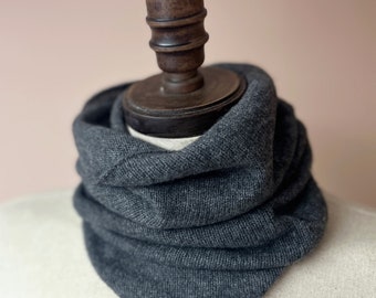 Charcoal Cashmere Neck Warmer | Neutral Cashmere Neckwarmer | Fleur d'Eve by Econica