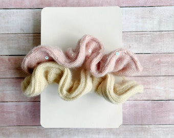 Cashmere scrunchies | Pink Cream | Set of 2 cashmere ponytail holders | Hair elastic for thin fragile hair