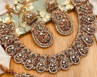 Nauratan necklace set, Pakistani Indian jewelry, Bridal Jewelry, Bollywood wedding jewelry, gift for her.