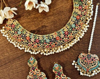 Pakistani gold multicolor Nauratan necklace set,Indian navratan necklace set with tikka and earrings Bollywood gold multicolor necklace set.