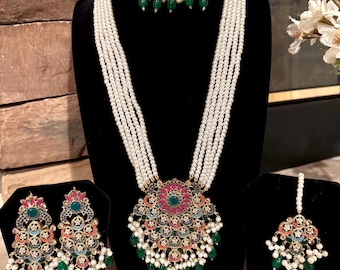 Nauratan gold plated complete set, Pakistani Indian jewelry, Bridal Jewelry set, Bollywood wedding jewelry, desi jewelry.