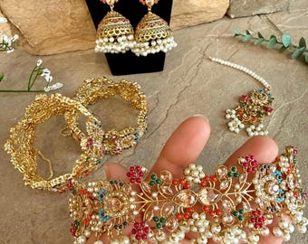 Indian choker set, multicolor necklace set, Nauratan choker, Pakistani Nauratan necklace set, Pakistani jewelry, Indian jewelry.