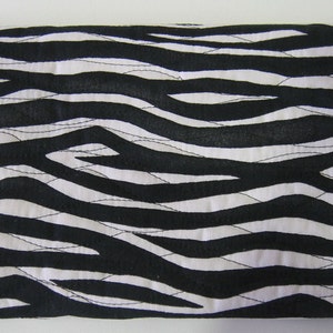 Clutch for Kindle Wild Thing Black and white image 3