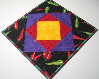 Chilli plate mat (yellow center)