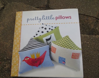 Pretty Little Pillows Lark Books