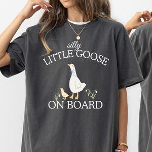 Koszulka z ogłoszeniem ciąży Silly Goose, prezent na odzież ciążową, zabawna koszulka z napisem „Goose Bump” w ciąży, prezenty dla mamy po raz pierwszy, koszulka dla nowej mamy