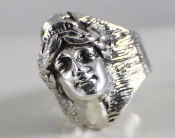 Size 9 Sterling Silver Liberty Head  Ring, Statue of Liberty