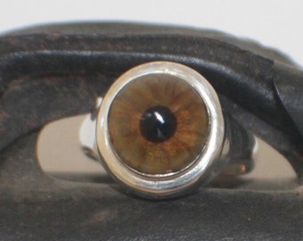 Size 6.5 Sterling Silver Prosthetic Glass Eye Ring