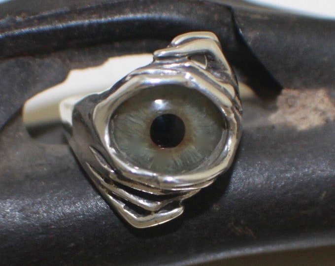Sz 6 Blue Prosthetic Glass Eye Two Hand Peace Ring Sterling Silver Etsy