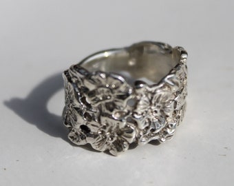 Sterling Silver Size 7 Floral Flower Ring Band