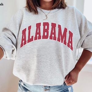 Alabama Sweatshirt Vintage Varsity Style Crewneck Cute + Cozy Retro Style Alabama Sweatshirt Alabama Unisex Crewneck Aesthetic
