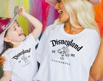 Camiseta a juego con el contorno de Mickey y sus amigos de Disneyland Est 1955, sudadera grupal de Disneyland California, camiseta de viaje familiar de Disney