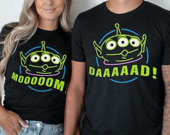 Personlig Disney Retro 90-tals Alien Mamma Pappa T-shirt, Disney Pappa Mamma Matchande T-shirt, Mors Dag Fars Dag-present, Disney Familjeresa