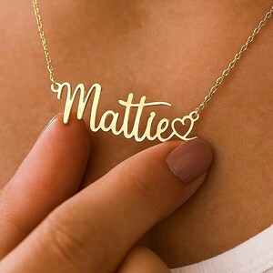 Personalised Name Necklace with Heart, Gold Name Necklace, Custom Name Jewellery, Baby Shower Gift, Birthday Gift for Her, Mothers Day Gift