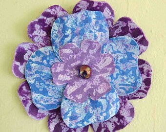 Metal Hibiscus Wall Art: Vintage Kitchen Decor, Blue Purple Flower (8 inches)