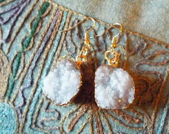 RICHARME Druzy Earrings Asymmetrical Round Gray Lightweight Agate Crystal