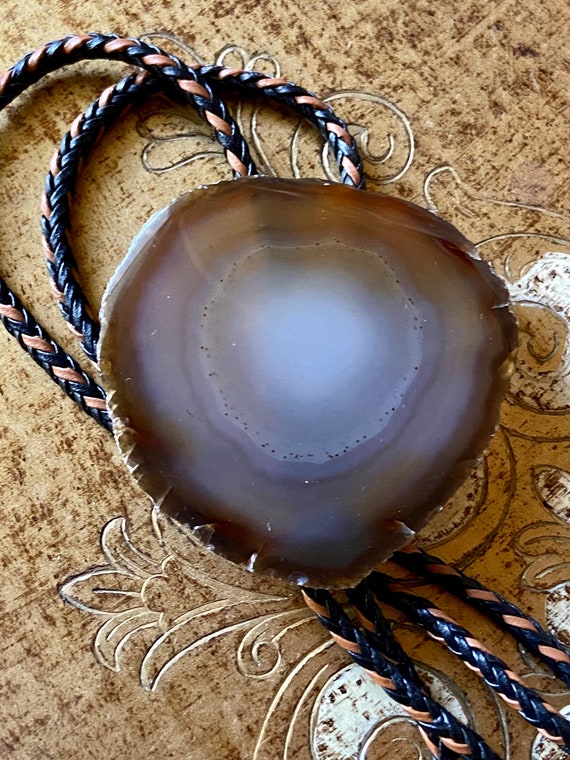 Vintage Agate Slice Bolo Tie Gold Caps Brown Larg… - image 1