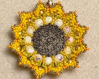 Beaded Sunflower Pendant Pattern (PDF)