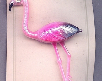 2 Vintage-Anstecknadeln aus Zelluloid aus den 1950er Jahren mit rosa Flamingos auf Florida-Karten