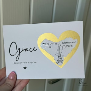 Disneyland Paris Surprise Trip Reveal Rubbelkarte | Magische Disney Feiertagsankündigung | Geschenk für Sie | Personalisierbare Karte | Urlaub offenbaren