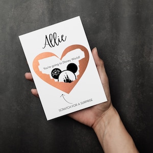 Biglietto gratta e vinci con sorpresa per il viaggio a Disney World / Annuncio magico per le festività Disney / Regalo per la famiglia / Biglietto personalizzabile / Annuncio per le festività
