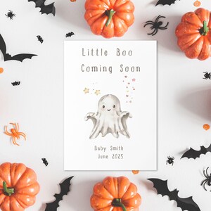 Schwangerschaftsankündigungskarte | Little Boo kommt bald | Halloween-Themed Schwangerschaft zeigen | Wir sind Schwangere Großeltern Karte