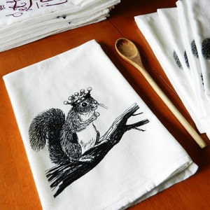 Kitchen Towel, Squirrel Wearing a Crown, Screen Printed Flour Sack Towel, Hand Printed Tea Towel, Dish Towel, Woodland, Farmhouse image 3