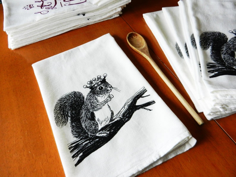 Kitchen Towel, Squirrel Wearing a Crown, Screen Printed Flour Sack Towel, Hand Printed Tea Towel, Dish Towel, Woodland, Farmhouse image 3