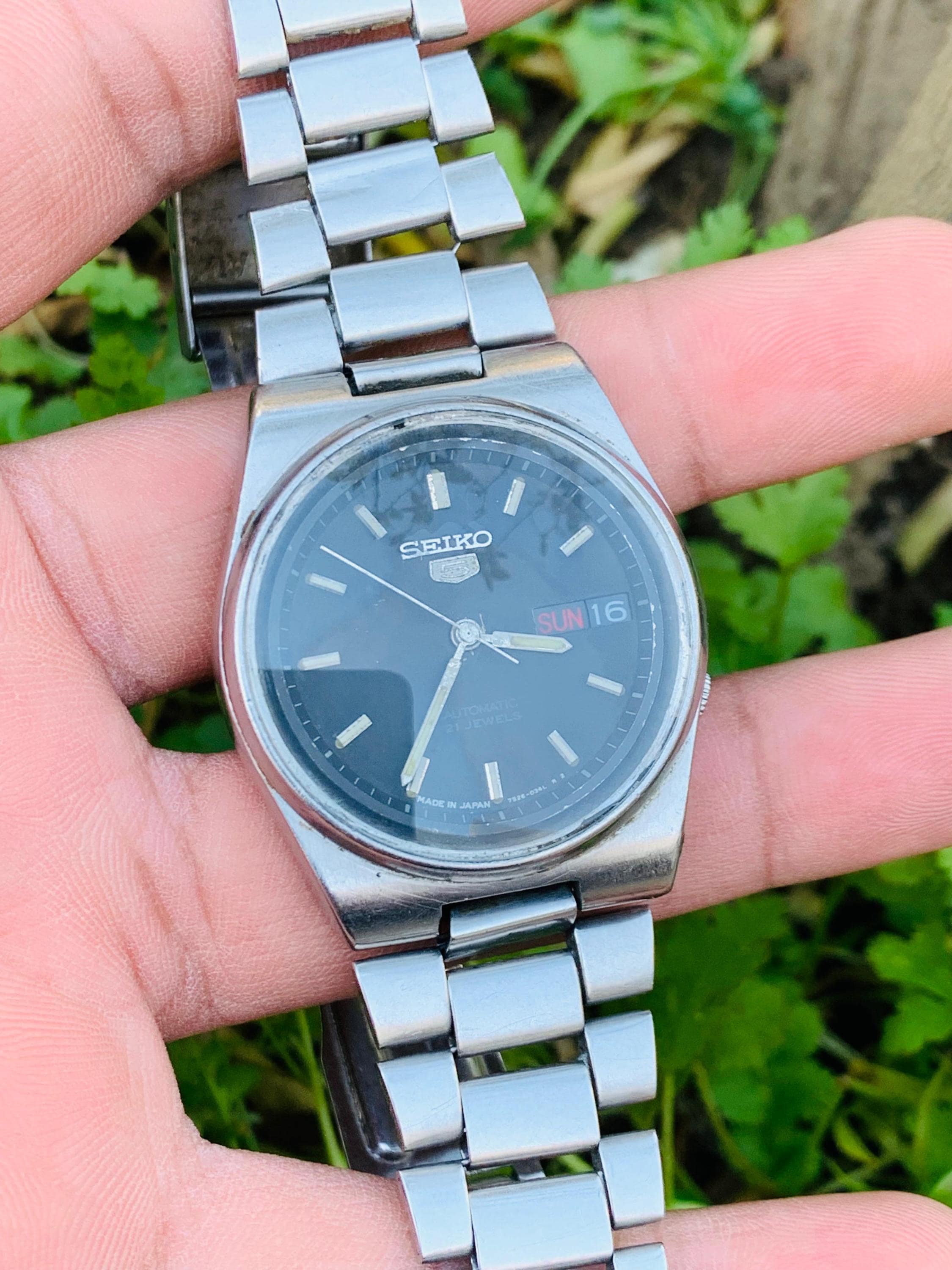 Seiko 5automatic 7009-3161 21 Jewels Day / Date Stainless Steel