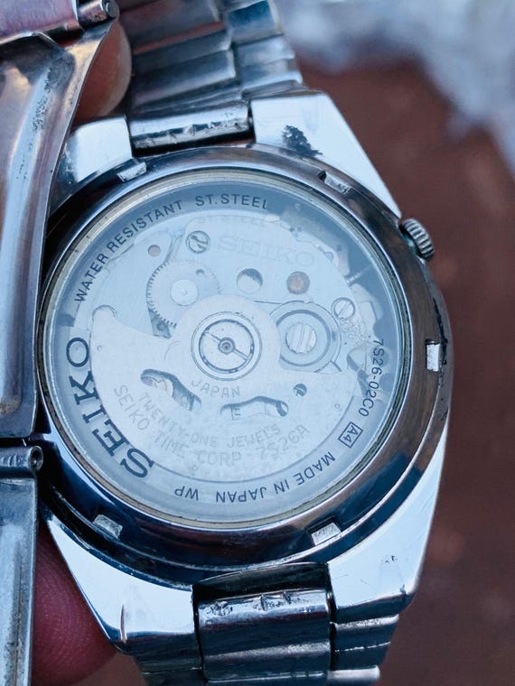 Seiko 5automatic 7S26-02C0 21 Jewels Day Date Stainless Steel