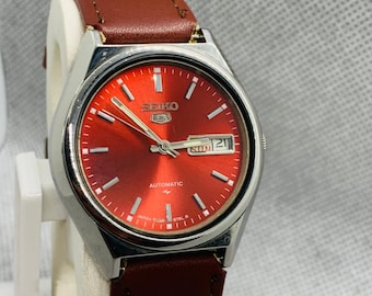 Seiko 5 Automatic 7009-9041 17 Jewels Day / Date Stainless Steel
