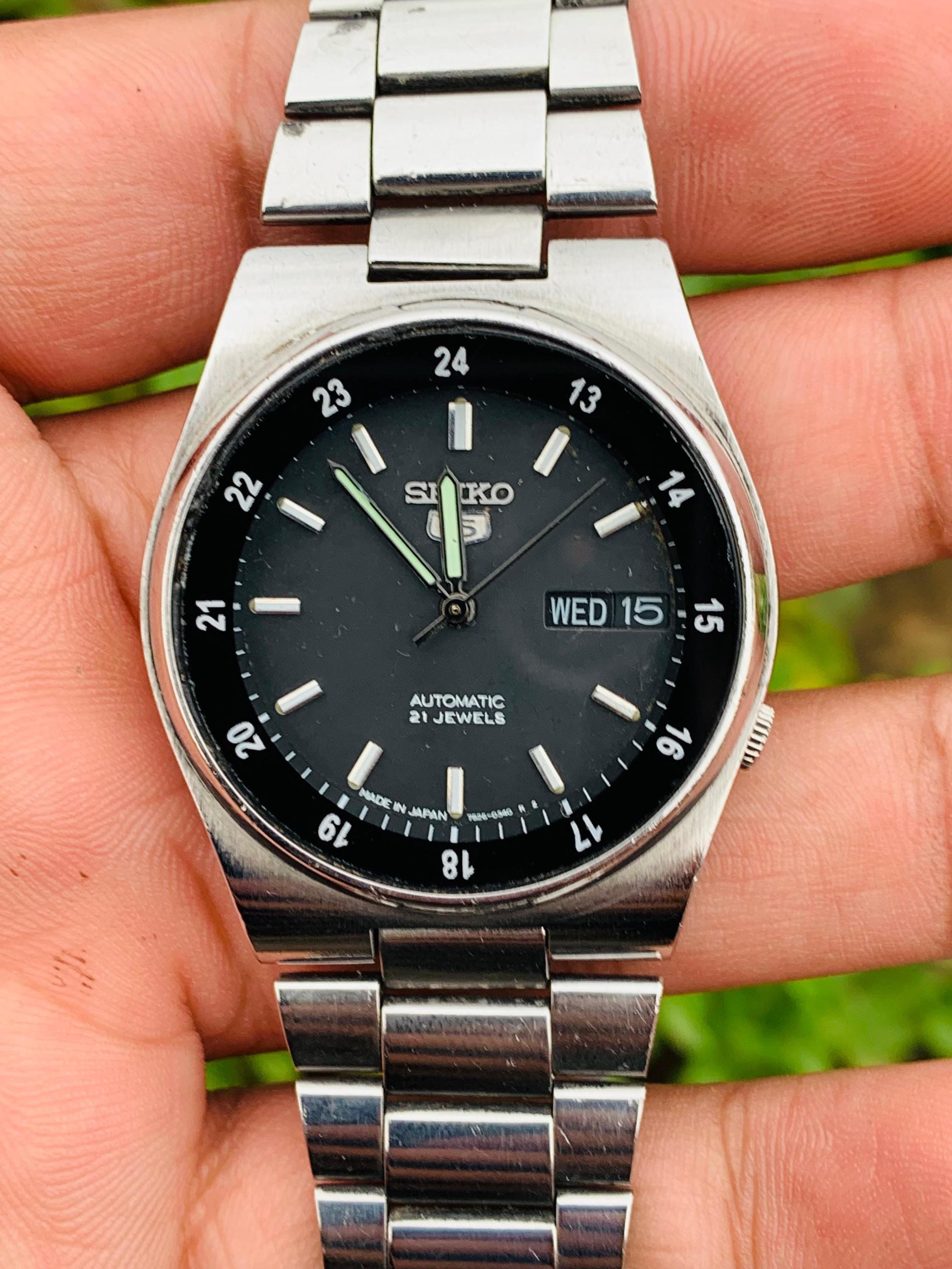 Seiko 5automatic 7S26-0530 21 Jewels Day / Date Stainless Steel