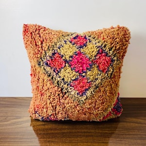 Boujaad Kilim pillow cover, Moroccan pillow, bench cushion, contemporary pillow, aztec pillow, eco friendly, interior pillow, berber pillow,
