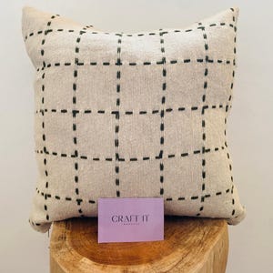 Moroccan White Pillow, Berber embroded Pillow, Bohemian Cushion Cover, Moroccan Ethnic Pillow, Cozy vintage Pillow Cover,Any Size Color