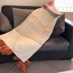 Moroccan Pompom Blanket,Moroccan Blanket, Colorful Moroccan Tassel Blanket, Pom Poms, Boho Blanket,Bed Cover, berber tassel blanket.
