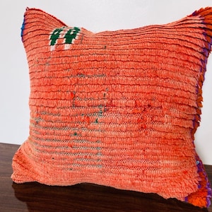 kilim Pillow – Moroccan Vintage Berber Kilim Cushion Cover – Authentic Handcrafted Wool Pillow – 20,07 x 22,42inches