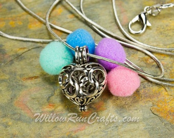 Essential Oil Diffuser Necklace Heart Vintage Locket Aromatherapy with Chain