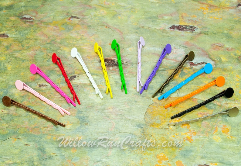 07-34-702 100 Pack Colored Bobby Pins with 8mm Glue Pad