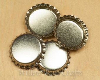 50 Silver Bottle Caps (03-02-110)