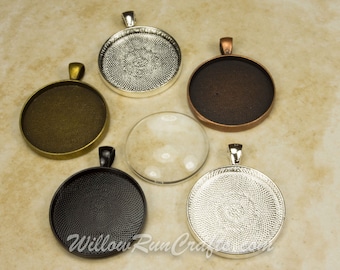 10 pcs 30mm Circle Pendant Trays with 10 Glass Cabochons, Antique Copper, Antique Bronze , Black and Silver, 30mm Circle Bezels,  Setting