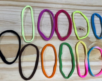 20 Stretch Nylon Chokers for your Bottle cap necklaces. Please check description for available colors.