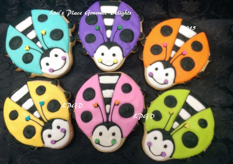 Ladybug Cookies Large 1 Dozen image 1