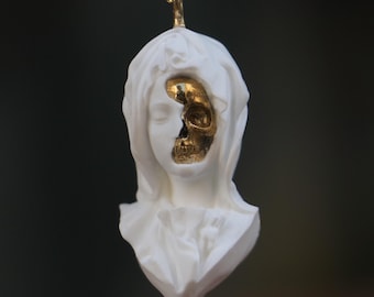Marble Memento Mori Pieta Necklace, Bronze Virgin Mary Necklace, Michelangelo&#39;s Pieta, Christian Jewelry, Memento Mori Jewelry, Skull & Mary